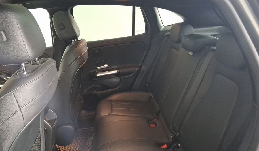 Mercedes Benz Clase Gla 1.3 200 PROGRESSIVE DCT Suv 2021