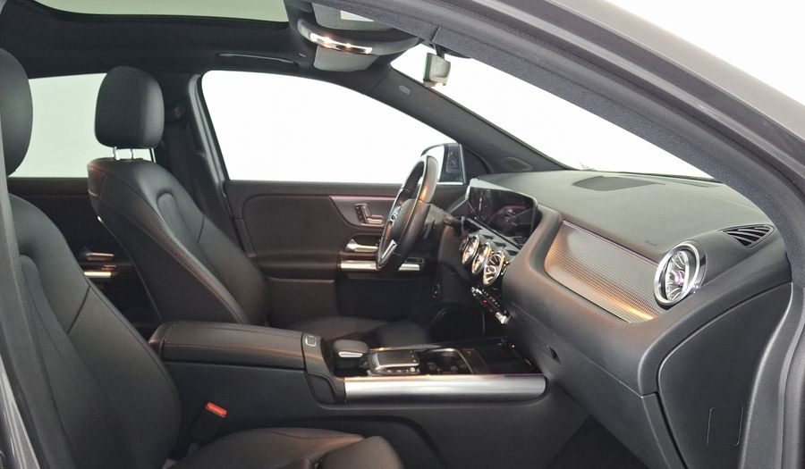 Mercedes Benz Clase Gla 1.3 200 PROGRESSIVE DCT Suv 2021