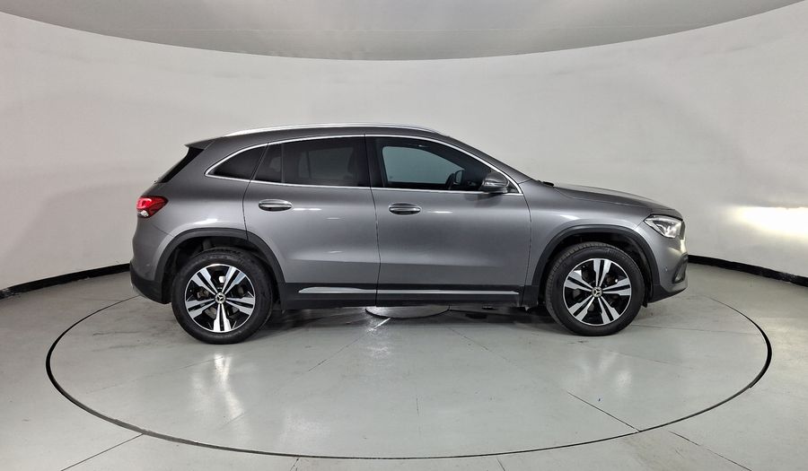 Mercedes Benz Clase Gla 1.3 200 PROGRESSIVE DCT Suv 2021