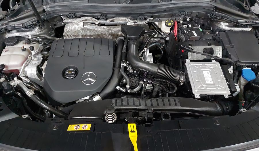 Mercedes Benz Clase Gla 1.3 200 PROGRESSIVE DCT Suv 2021