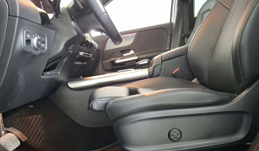 Mercedes Benz Clase Gla 1.3 200 PROGRESSIVE DCT Suv 2021