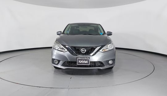 Nissan • Sentra