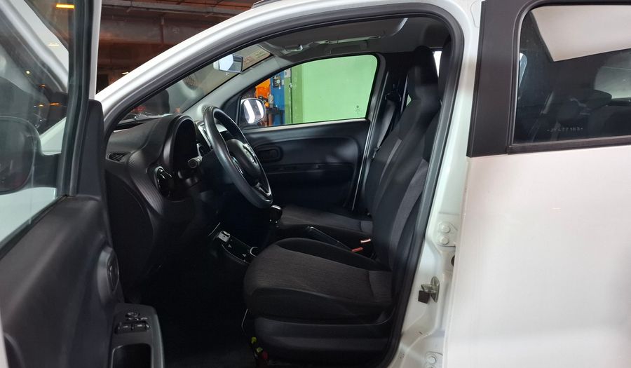 Fiat Mobi 1.0 WAY Hatchback 2017