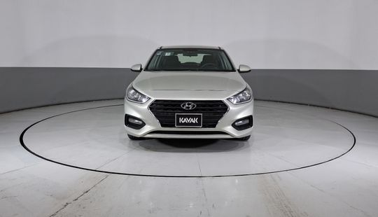 Hyundai • Accent