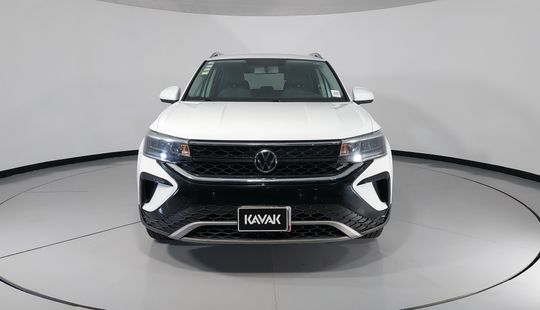 Volkswagen • Taos