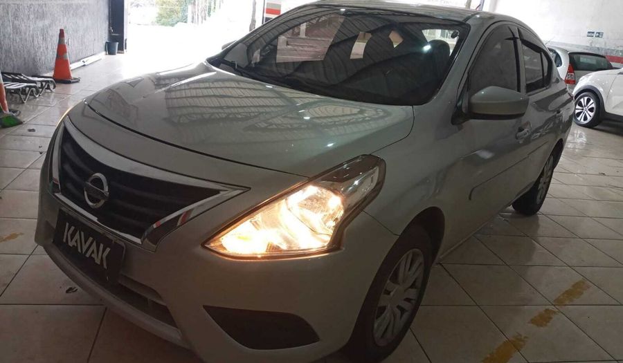 Nissan Versa 1.0 Sedan 2016