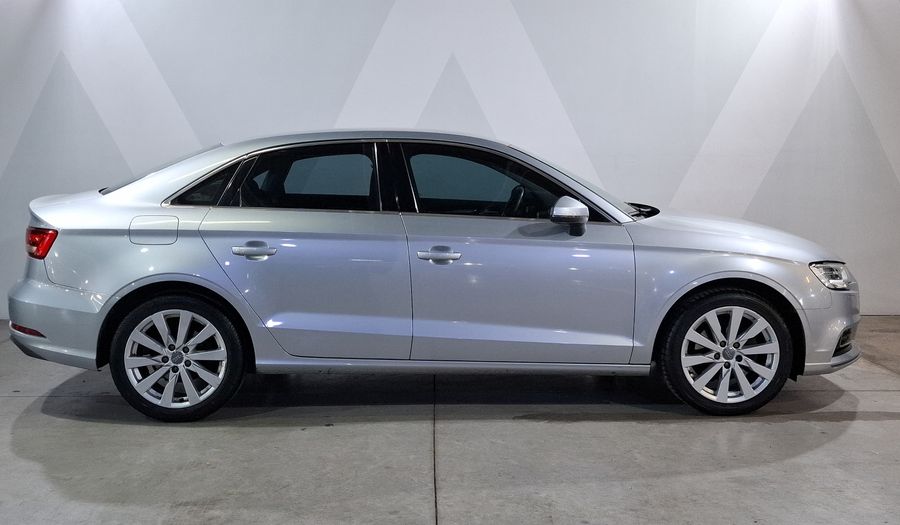 Audi A3 1.4 SELECT DCT Sedan 2018