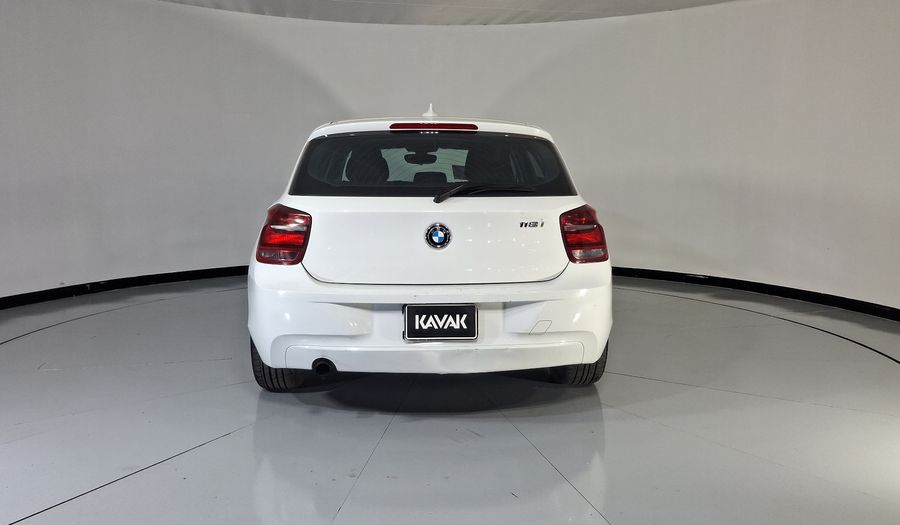Bmw Serie 1 1.6 118IA Hatchback 2014