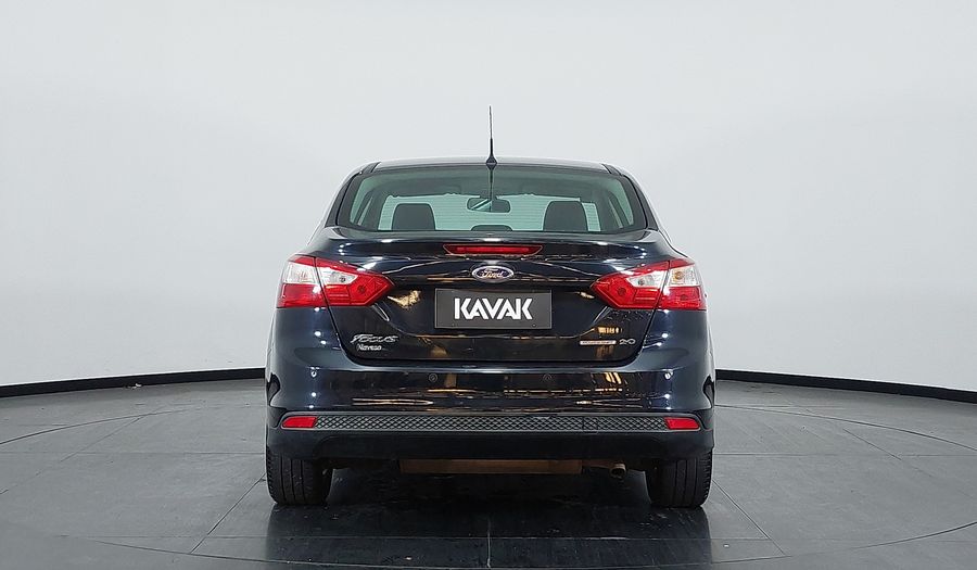 Ford Focus 2.0 16V SEDAN S POWERSHIFT Sedan 2015