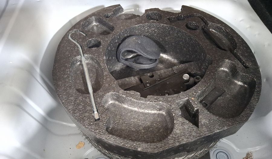 Chevrolet Aveo 1.6 Y AT Sedan 2018