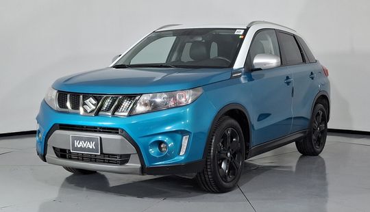 Suzuki • Vitara