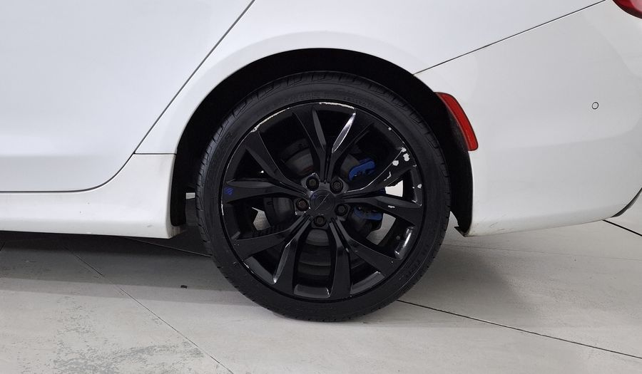 Chrysler 200 3.6 C ADVANCE Sedan 2015