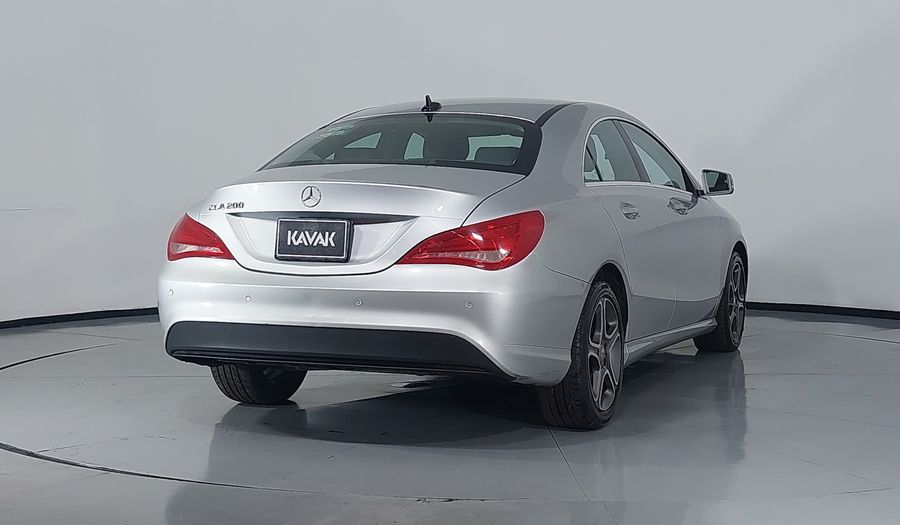 Mercedes Benz Clase Cla 1.6 CLA 200 CGI SPORT AT Coupe 2015