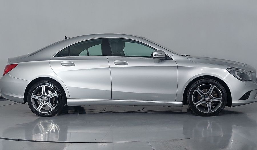 Mercedes Benz Clase Cla 1.6 CLA 200 CGI SPORT AT Coupe 2015