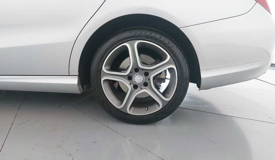 Mercedes Benz Clase Cla 1.6 CLA 200 CGI SPORT AT Coupe 2015