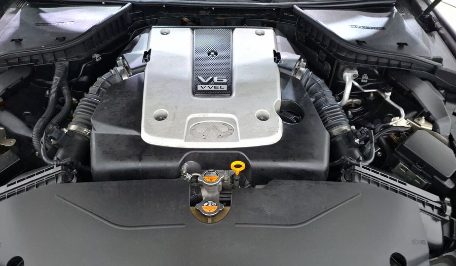 Infiniti Q50 3.7 SEDUCTION AT Sedan 2015