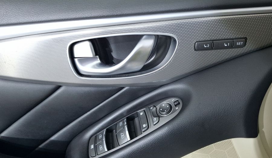 Infiniti Q50 3.7 SEDUCTION AT Sedan 2015