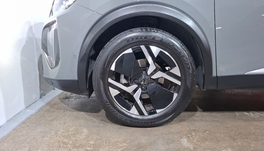 Peugeot • 2008