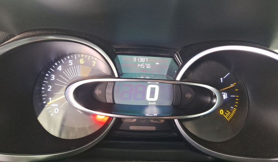 Renault Clio 1.2 EXPRESSION Hatchback 2016