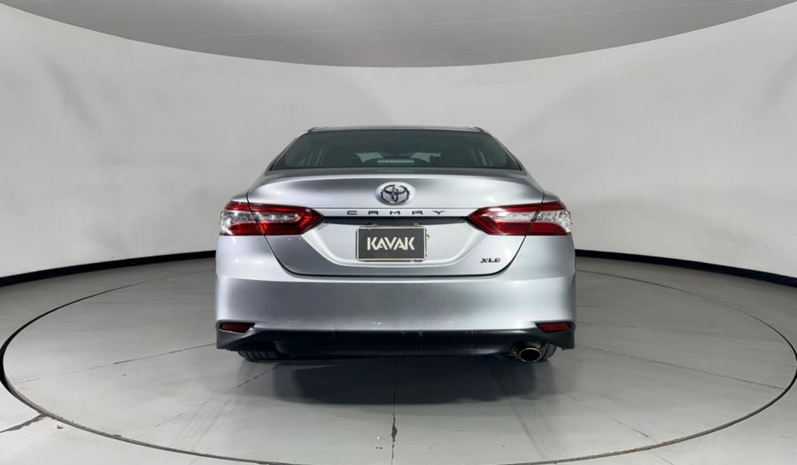 Toyota Camry 2.5 XLE NAVI AUTO Sedan 2019