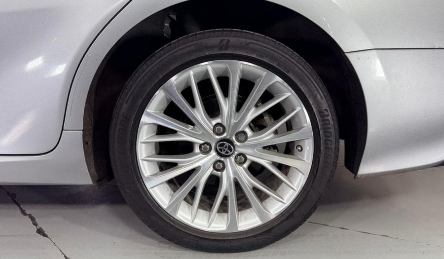 Toyota Camry 2.5 XLE NAVI AUTO Sedan 2019