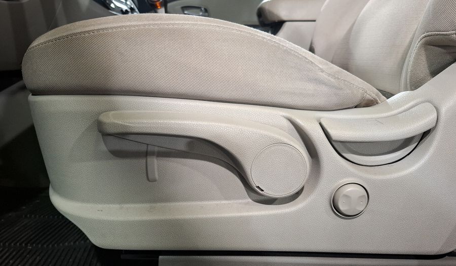 Kia Sedona 3.3 LX AUTO Minivan 2019