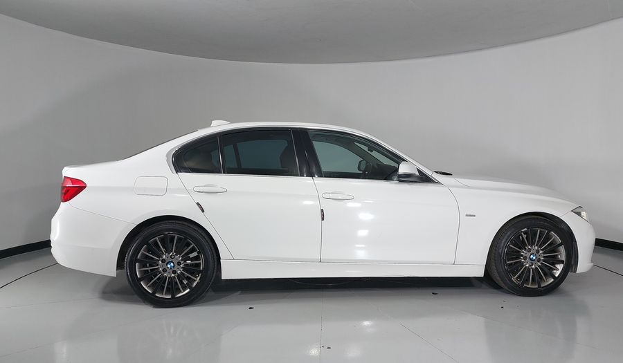 Bmw Serie 3 2.0 330IA LUXURY LINE Sedan 2016