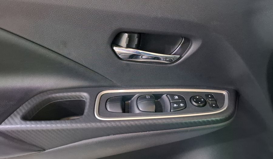 Nissan Versa 1.6 EXCLUSIVE CVT Sedan 2024