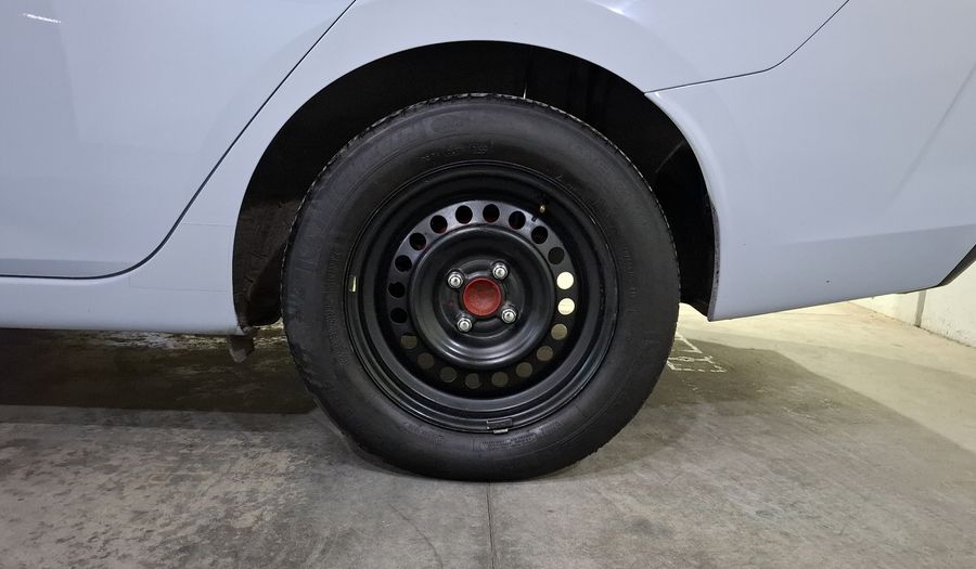 Nissan Versa 1.6 EXCLUSIVE CVT Sedan 2024