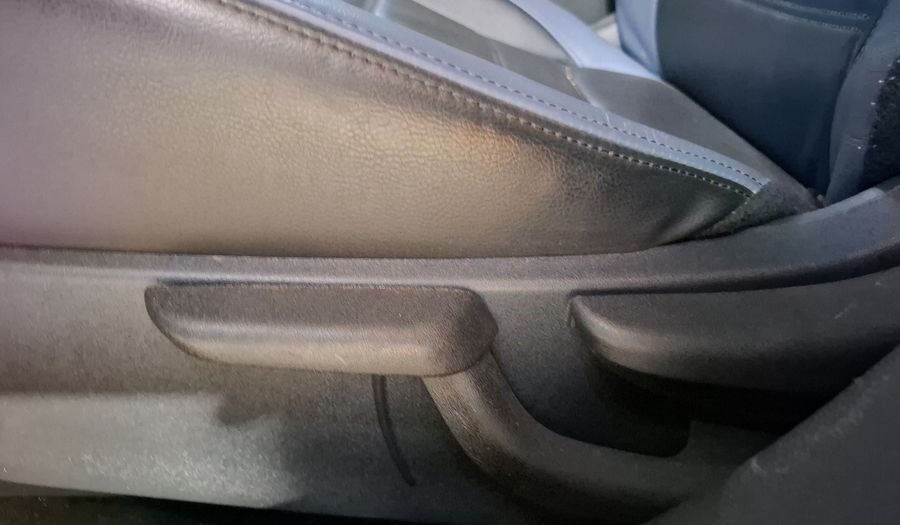 Nissan Versa 1.6 EXCLUSIVE CVT Sedan 2024