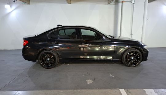 Bmw • Serie 3