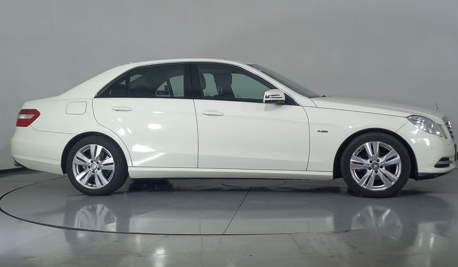Mercedes Benz Clase E 1.8 200 CGI EXCLUSIVE AT Sedan 2012