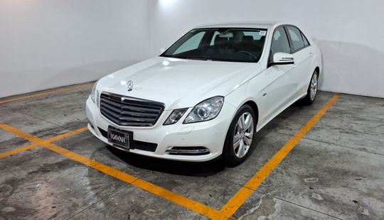 Mercedes Benz • Clase E