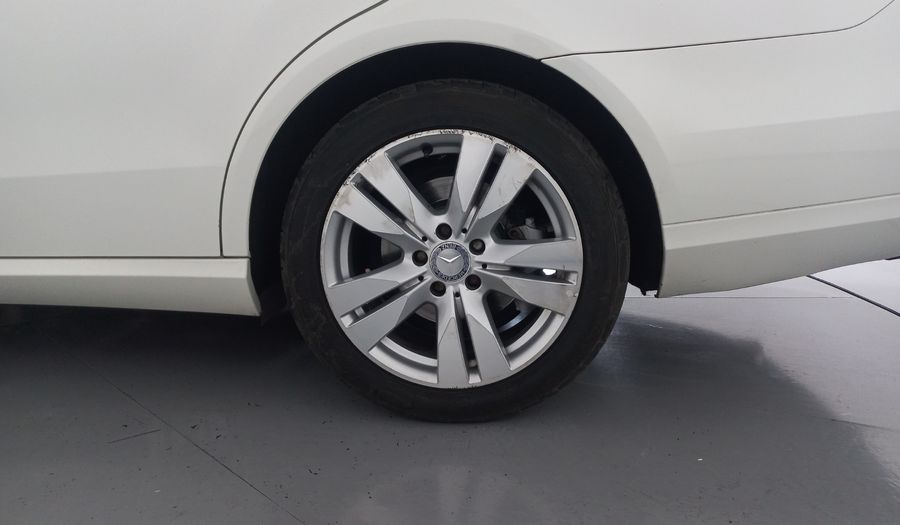 Mercedes Benz Clase E 1.8 200 CGI EXCLUSIVE AT Sedan 2012