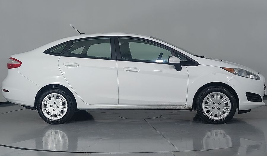 Ford Fiesta 1.6 S MT Sedan 2015