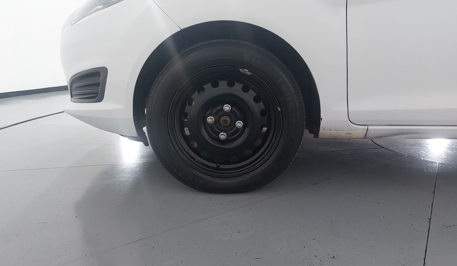 Ford Fiesta 1.6 S MT Sedan 2015