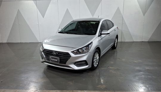 Hyundai • Accent