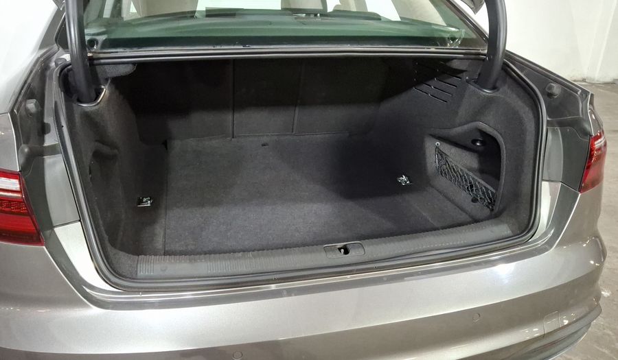 Audi A4 2.0 MHEV 40 TFSI DYNAMIC DCT Sedan 2021