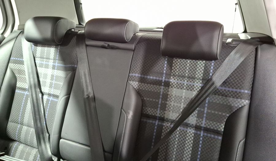 Volkswagen Golf 1.4 STYLE DSG Hatchback 2017