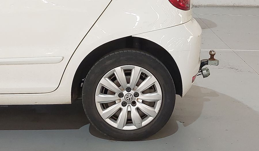 Volkswagen Fox 1.6 VHT TOTAL FLEX I-MOTION Hatchback 2014