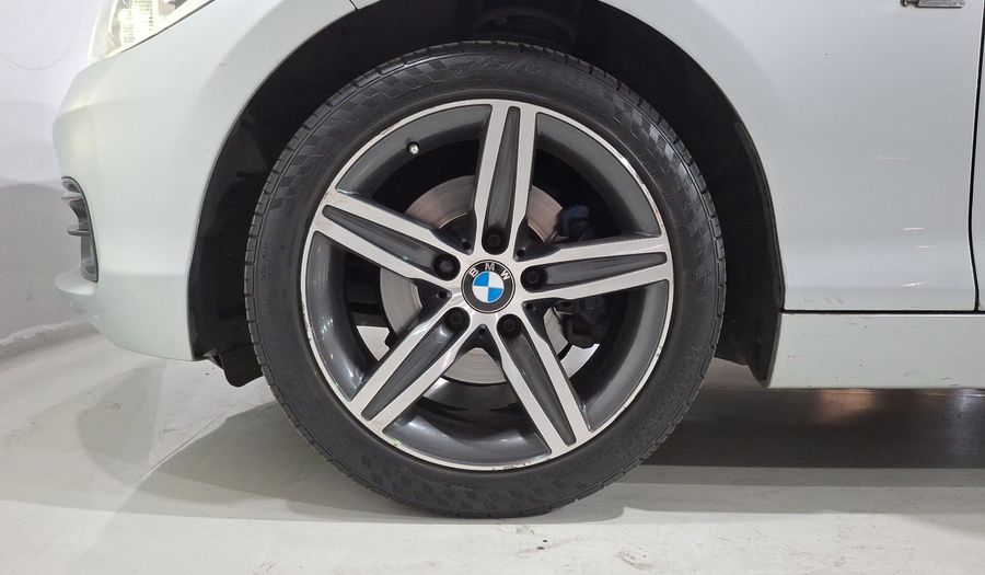 Bmw Serie 1 2.0 120IA SPORT LINE AUTO Hatchback 2017