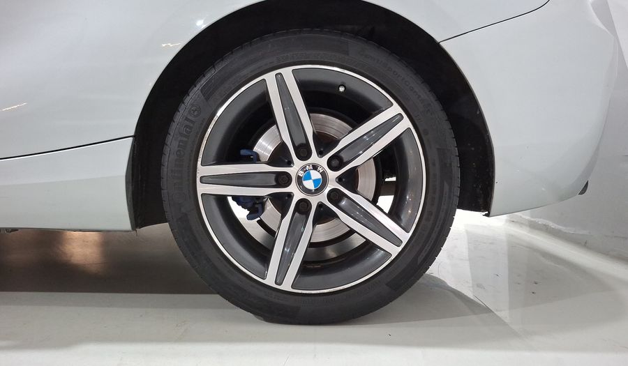Bmw Serie 1 2.0 120IA SPORT LINE AUTO Hatchback 2017