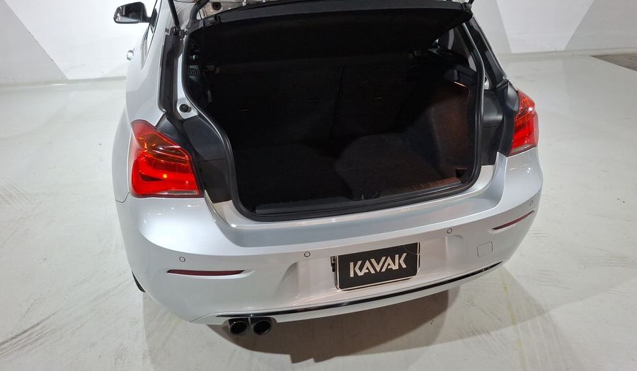 Bmw Serie 1 2.0 120IA SPORT LINE AUTO Hatchback 2017