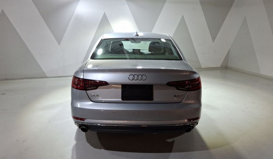 Audi A4 2.0 SELECT DCT Sedan 2018