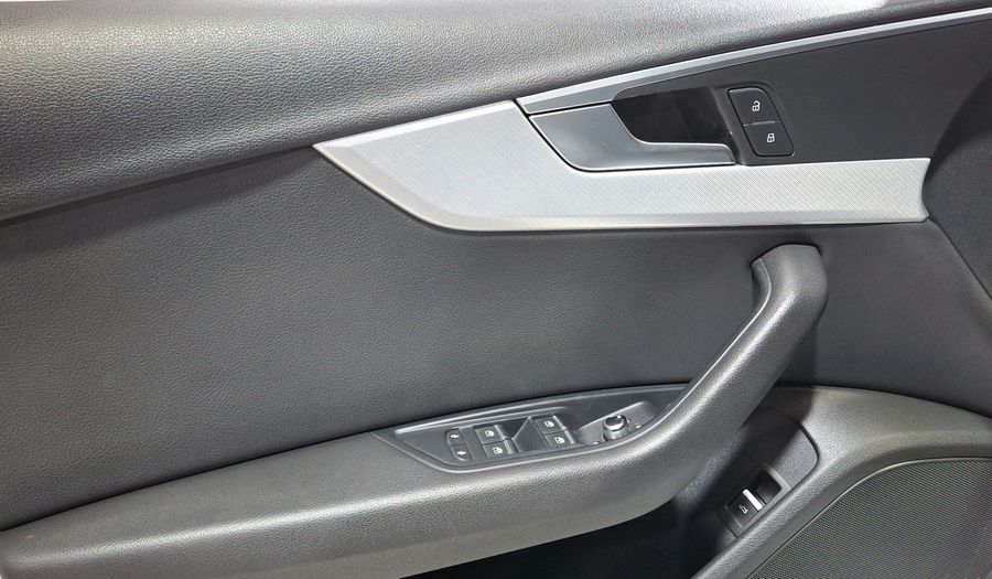 Audi A4 2.0 SELECT DCT Sedan 2018