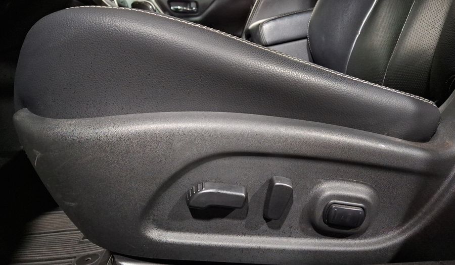 Nissan Altima 2.5 ADVANCE CVT Sedan 2017