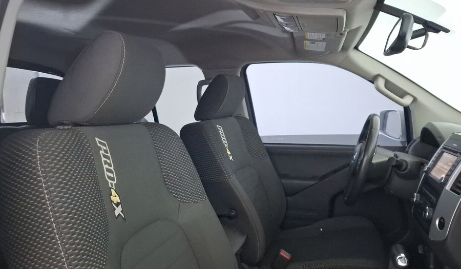 Nissan Frontier 4.0 CREW CAB PRO 4X AT Pickup 2015