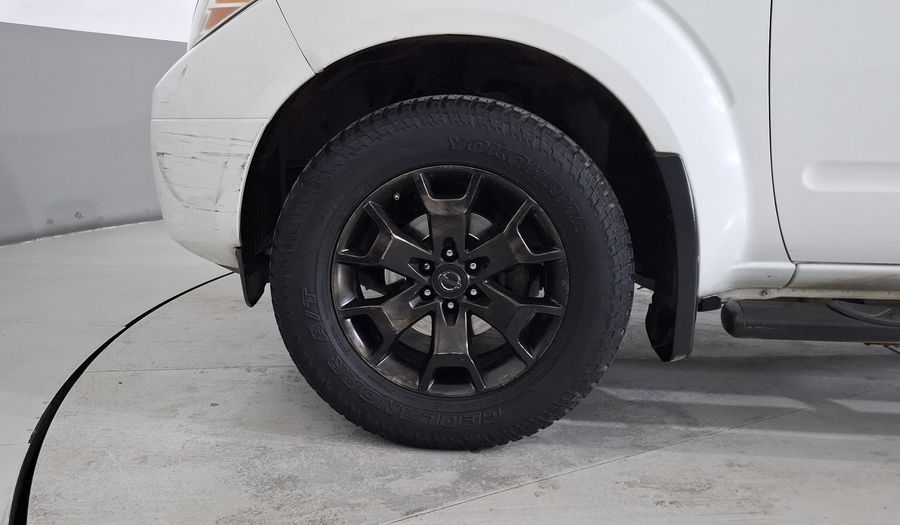 Nissan Frontier 4.0 CREW CAB PRO 4X AT Pickup 2015