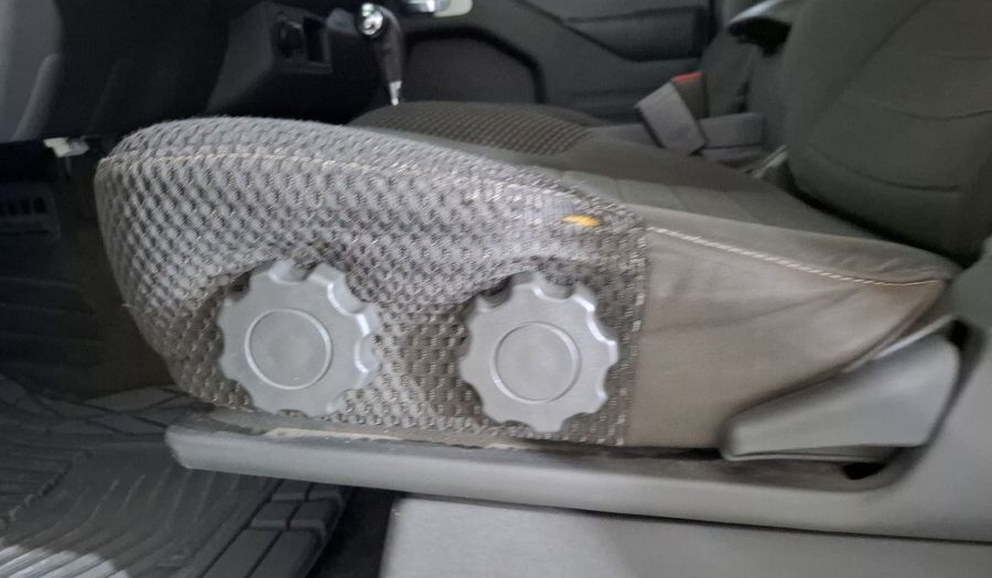 Nissan Frontier 4.0 CREW CAB PRO 4X AT Pickup 2015