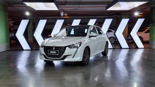 Peugeot • 208